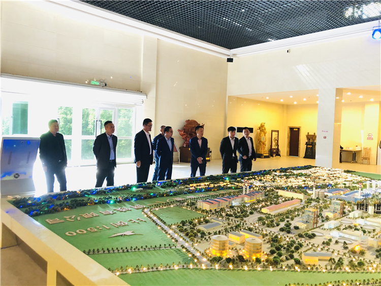 中国凯发官网与新疆八钢国贸达成战略合作，共享新机携手并进中亚五国市场